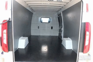 Xe tải điện Foton LHD mang lại khả năng vận hành linh hoạt và ổn định trên đường phố đô thị