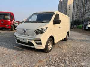 Xe có thiết kế nhỏ gọn, hiện đại, phù hợp vận chuyển hàng nhẹ trong đô thị