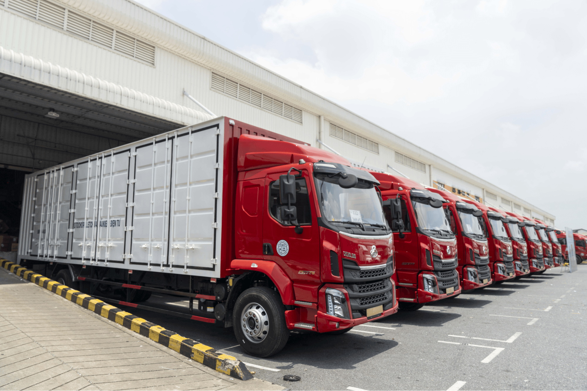 Cabin và thùng hàng phân bổ trọng lượng đều