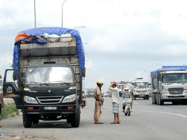 Quy định này áp dụng cho cả tài xế và chủ xe