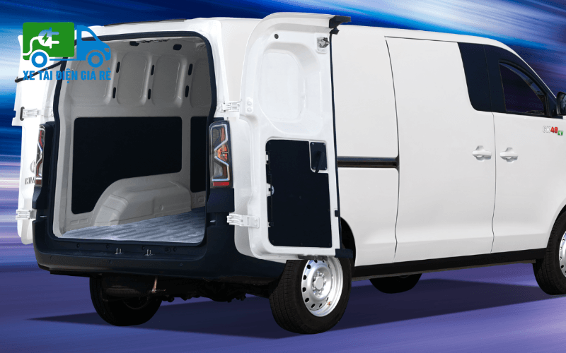 GK48EV hỗ trợ sạc nhanh DC 20–80% trong khoảng 35 phút, tối ưu thời gian vận hành
